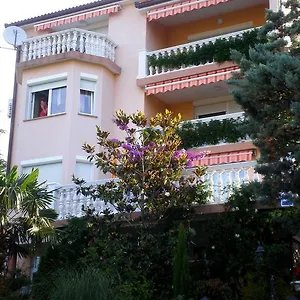 Apartman Boras, Selce